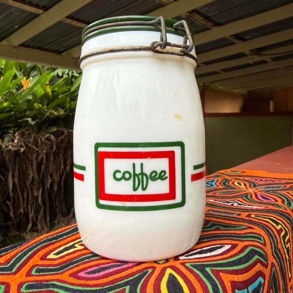Wheaton "Cucina" milk glass COFFEE‎ jar (1 L)